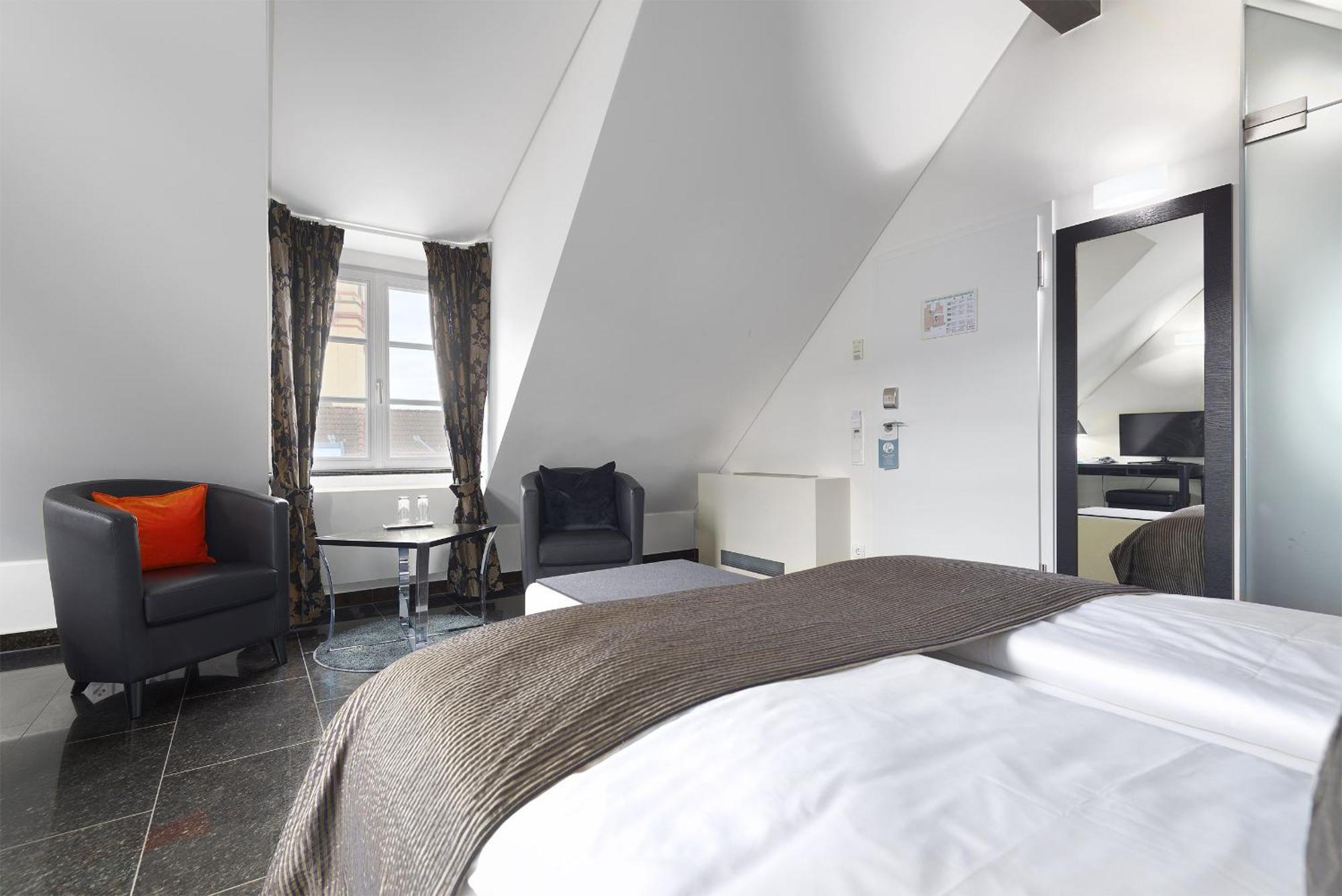 Trip Inn Kaiser Hotel & Restaurant Heidelberg-Schriesheim Εξωτερικό φωτογραφία